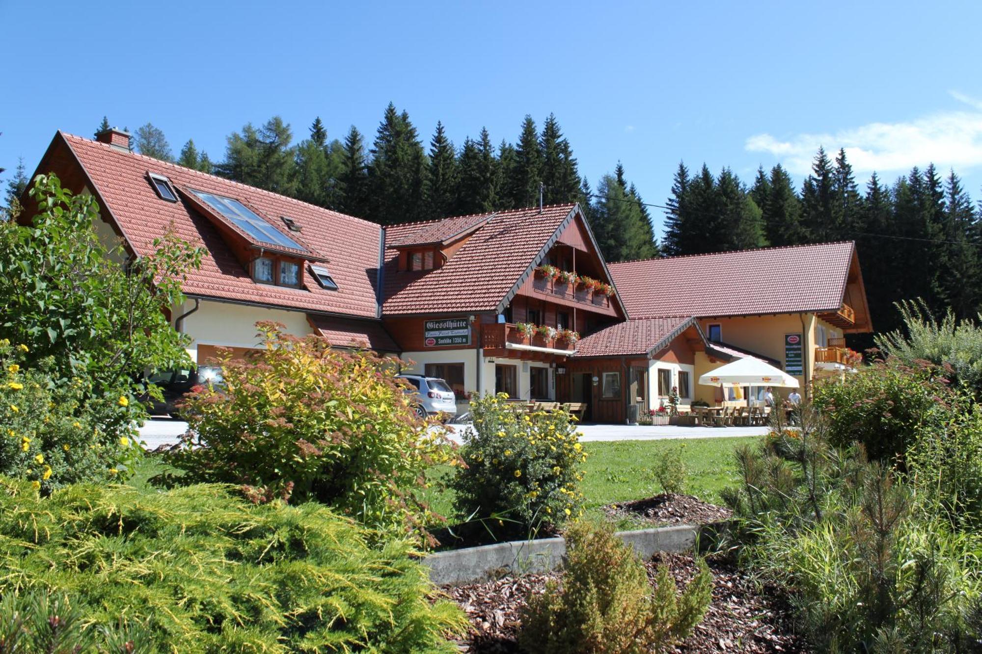 Alpengasthaus Giesslhuette Otel Wolfsberg Dış mekan fotoğraf